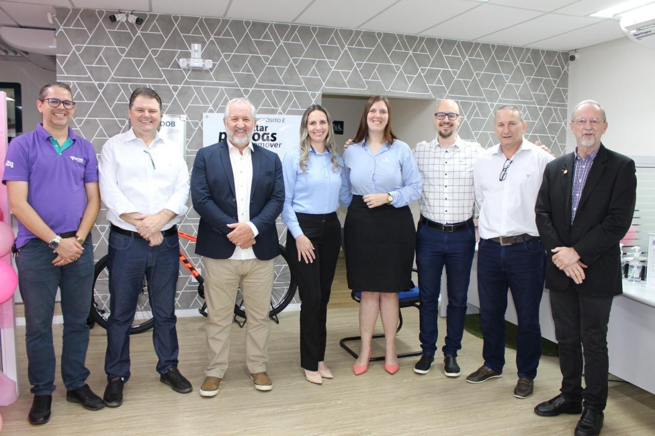 Sicoob Três Fronteiras promove ‘pratas da casa’ a gerentes de agências