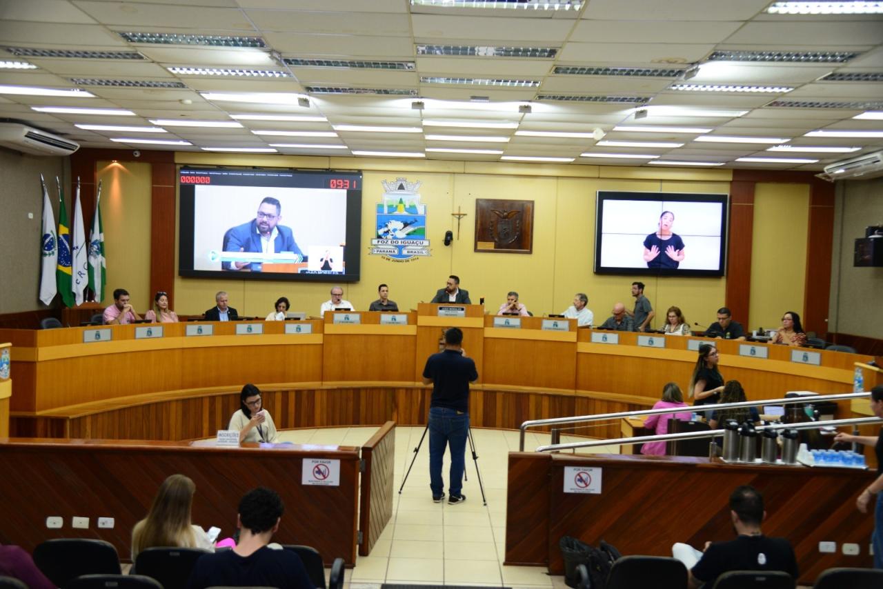 Audiência na Câmara motiva esforço conjunto para projetar o futuro de Foz do Iguaçu
