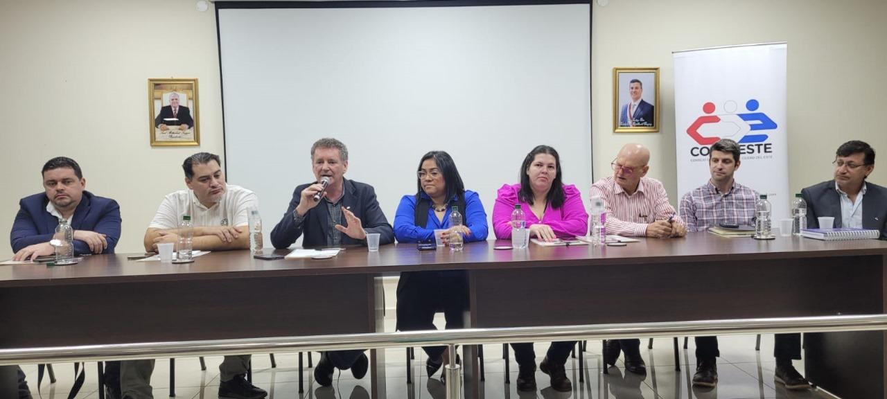 Ciudad del Este pede abertura da Ponte da Integração para desafogar trânsito entre Brasil e Paraguai