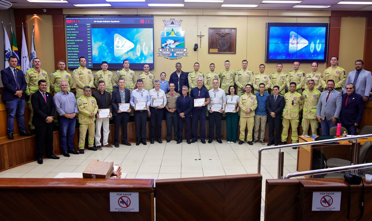 Legislativo de Foz do Iguaçu homenageia SAMU e SIATE com Moção de Aplauso