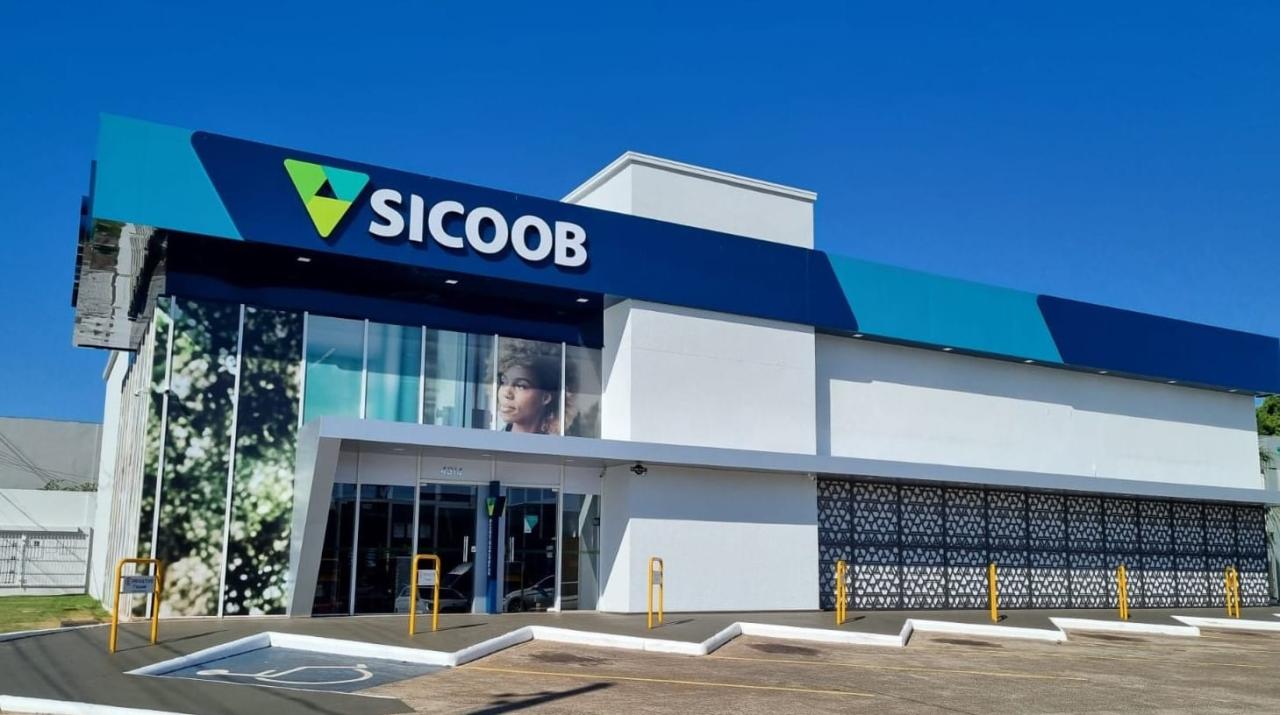 Sicoob da Avenida República Argentina entrega agência mais ampla e moderna para a comunidade
