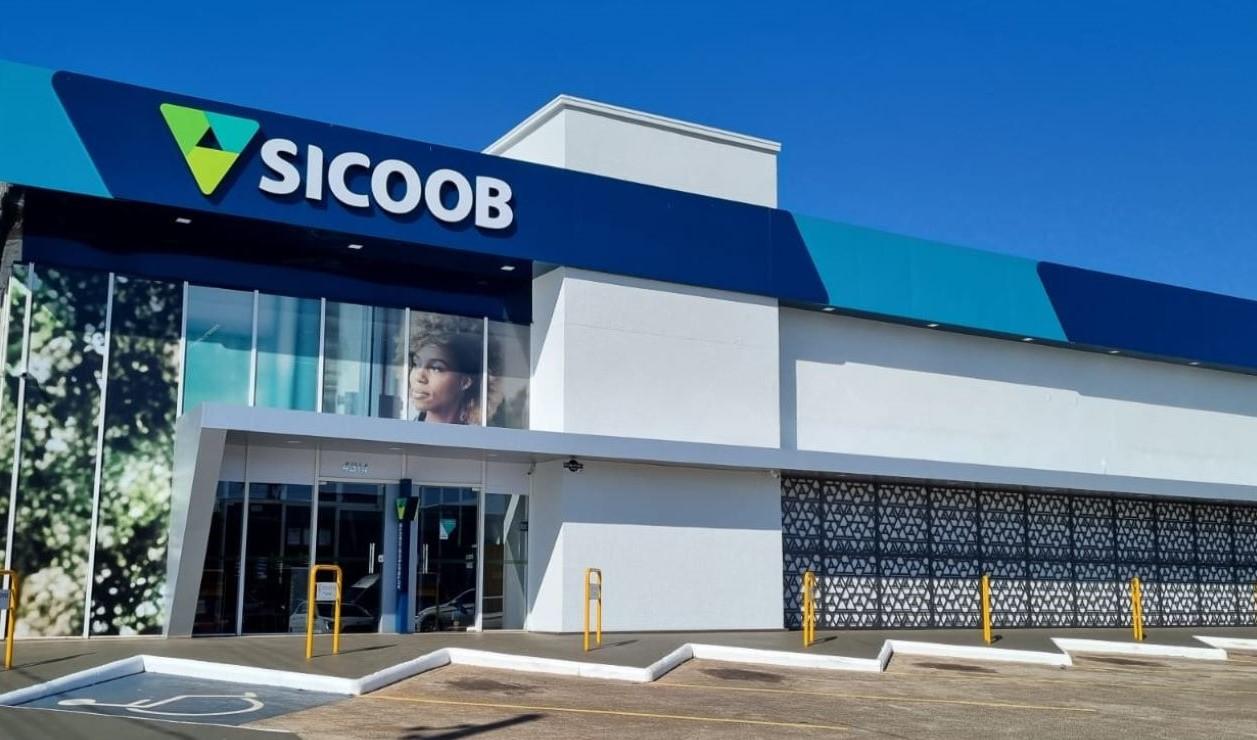 Sicoob oferece crédito consignado a taxas justas e com análise rápida