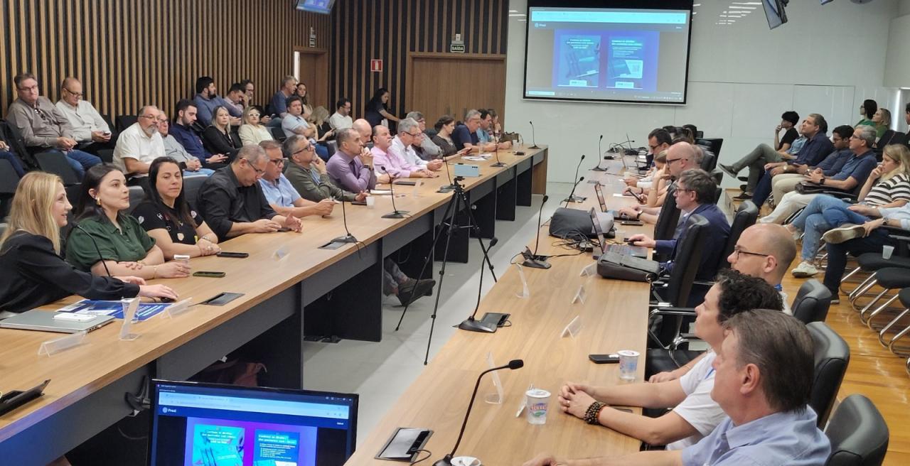 Codefoz debate RecuperaFoz e Operações Urbanas Consorciadas em plenária no dia 13