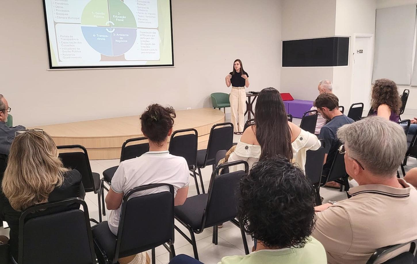 Observatório monitora 25 obras com valor de R$ 55 milhões em Foz do Iguaçu