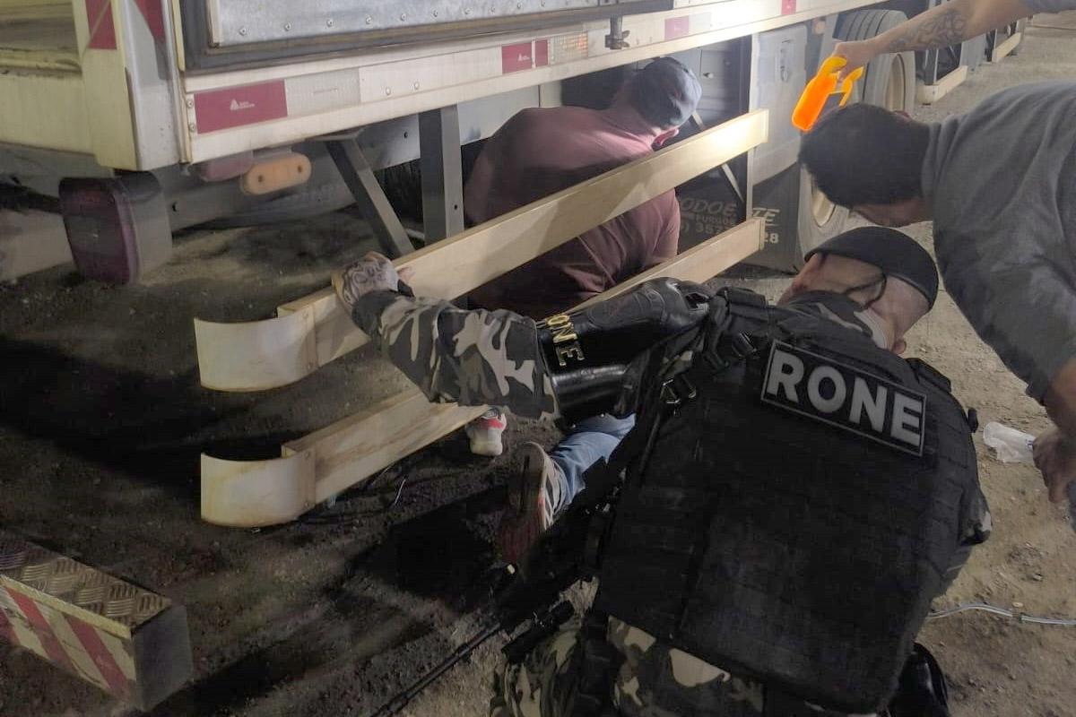 PMPR apreende 40 mil cigarros eletrônicos avaliados em R$ 5 milhões na RMC