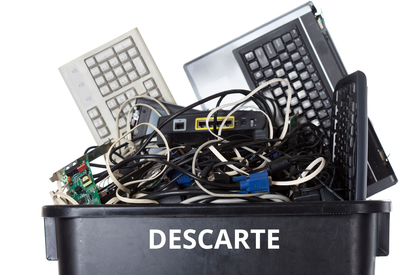 Ação para coleta de resíduos eletrônicos e incentiva descarte correto de materiais