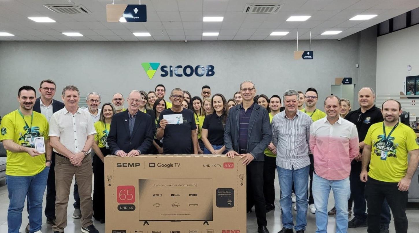 Sicoob Três Fronteiras premia cooperados em novo sorteio da campanha dos 25 anos