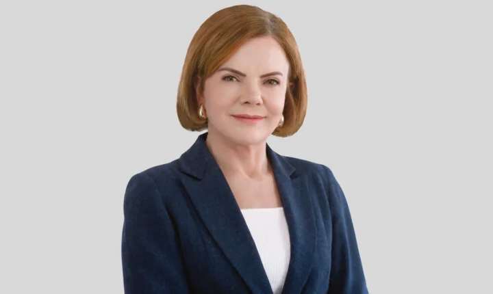 Codefoz recebe Gleisi Hoffmann nesta 5.ª em série com candidatos a cargos majoritários
