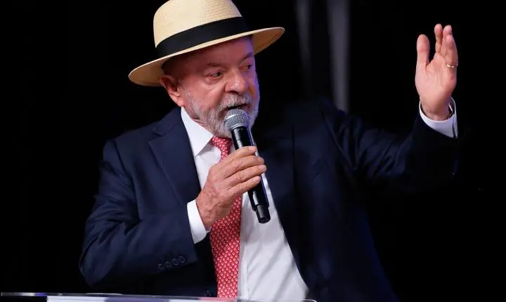 Lula parabeniza Colômbia após eleição com vitória da direita