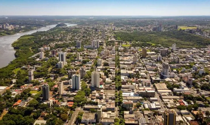 Prefeitura de Foz do Iguaçu mantém serviços essenciais durante o recesso prolongado